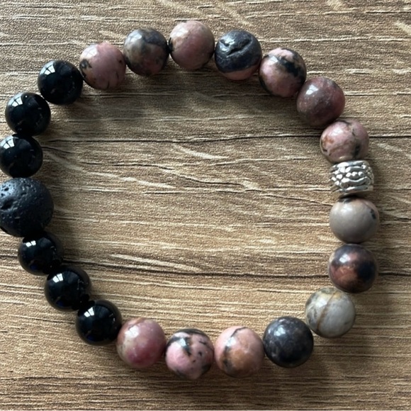 NWOT Rhodonite Obsidian & LAVA Stone Handmade 7” Stretch Bracelet 8 MM Beads - Picture 1 of 4